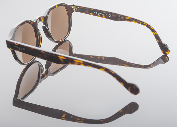 Очки солнцезащитные Vogue 5330S-W65673 - фото, цена в интернет-магазине Мода-Оптик Архангельск